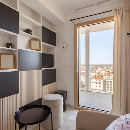 Le 13eme Etage - Lafayette 3 Lägenhet